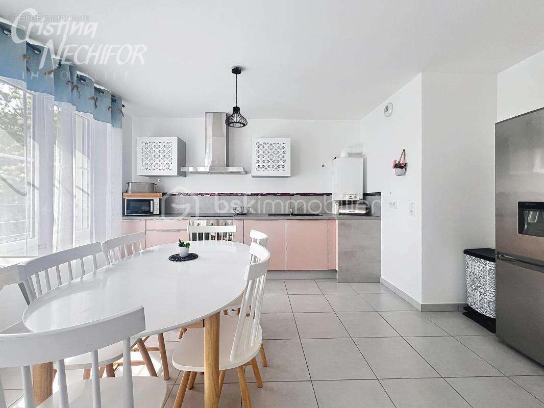 Appartement à MONTEVRAIN