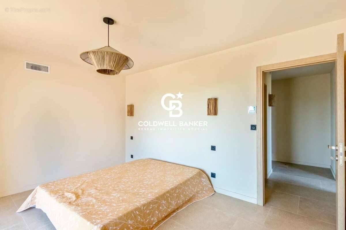 Maison à CAVALAIRE-SUR-MER