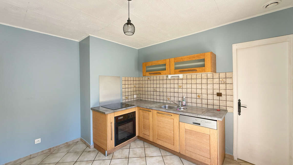 TULLINS, maison 165 m2 avec terrain - photo 6