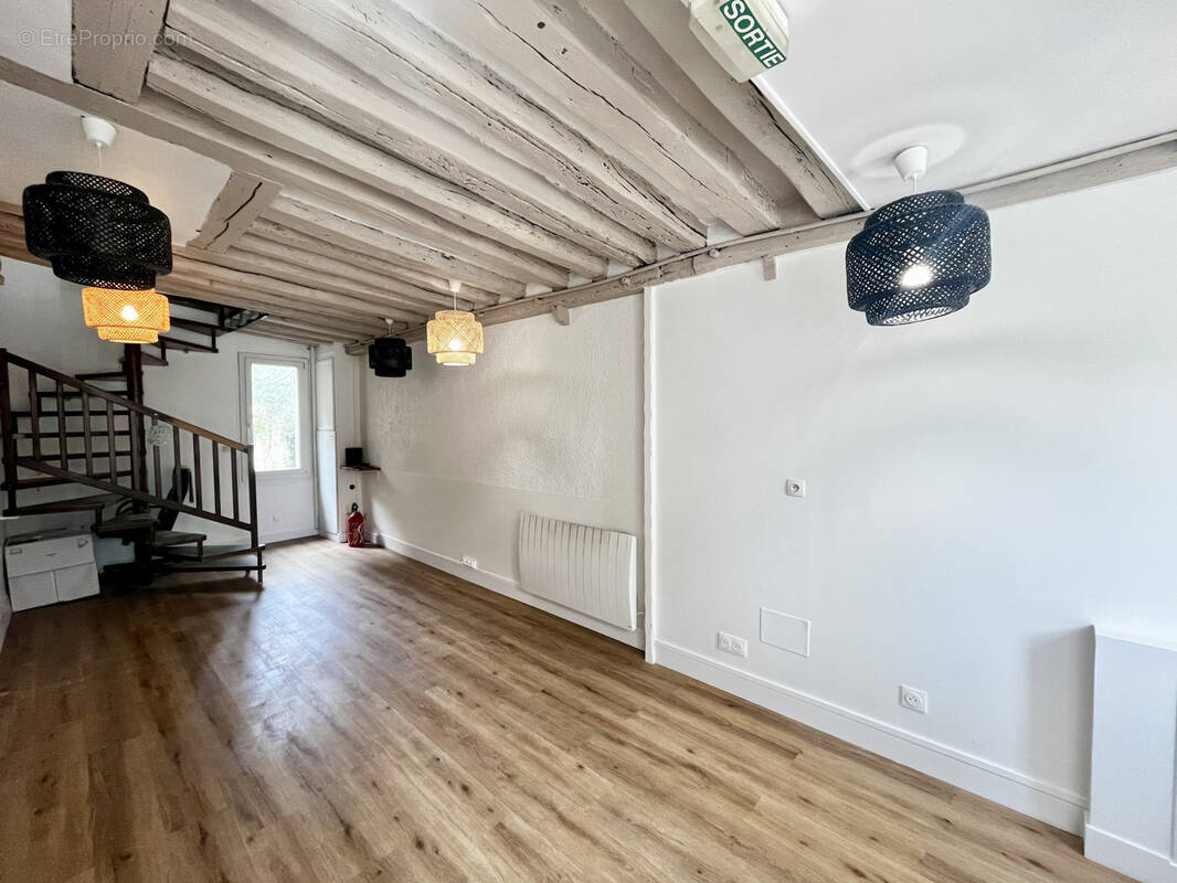 Commerce à COULOMMIERS