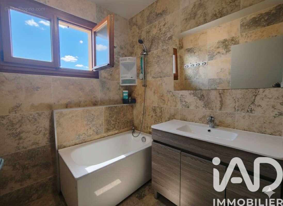 Photo 7 - Maison à DOMERAT