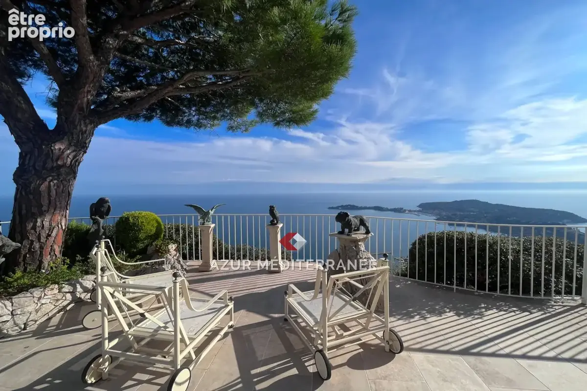 Maison 288 m² à Villefranche-Sur-Mer  - photo 4
