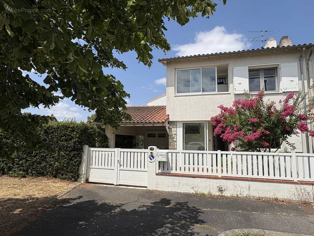 Maison à CUGNAUX