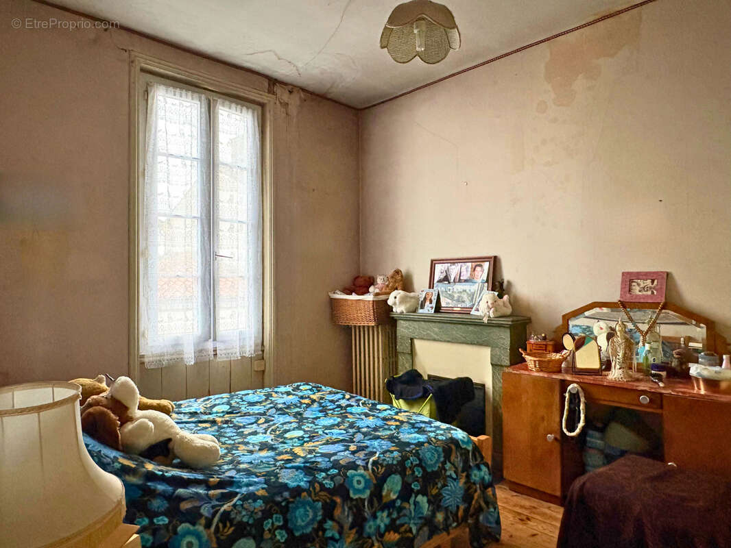 Maison à COGNAC