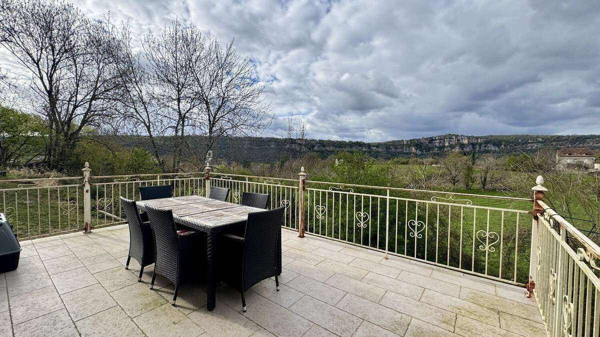 Maison atypique dans la vallée du Lot - photo 6