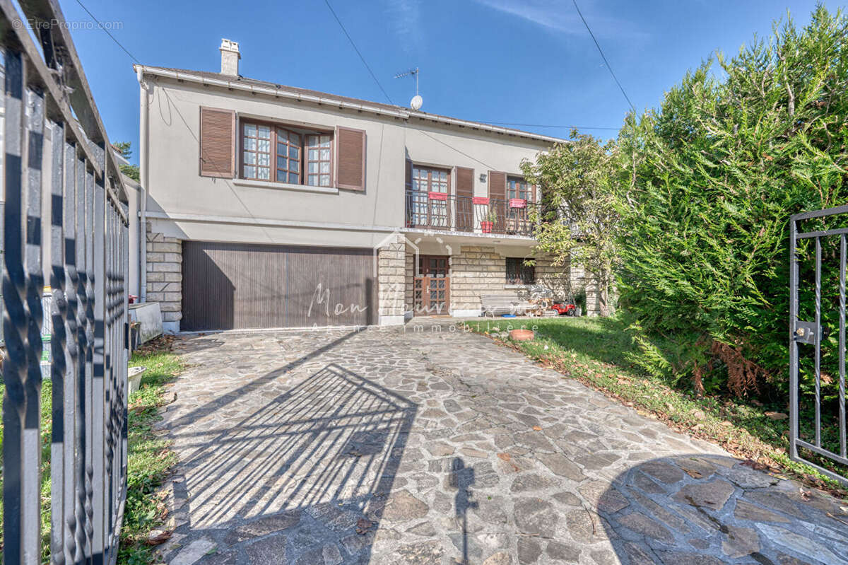 Maison à GOURNAY-SUR-MARNE