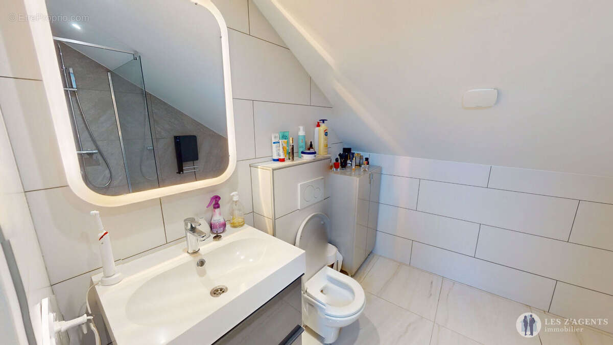 Maison à SAINT-MARTIN-D&#039;HERES