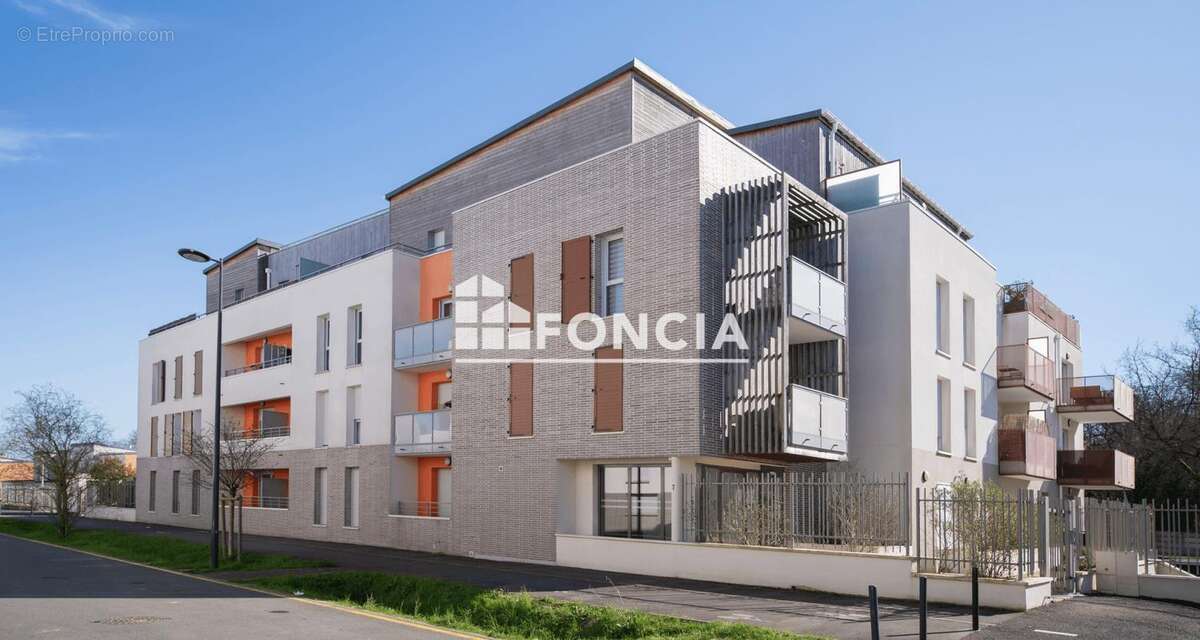 Appartement à SAINT-JEAN-DE-BRAYE