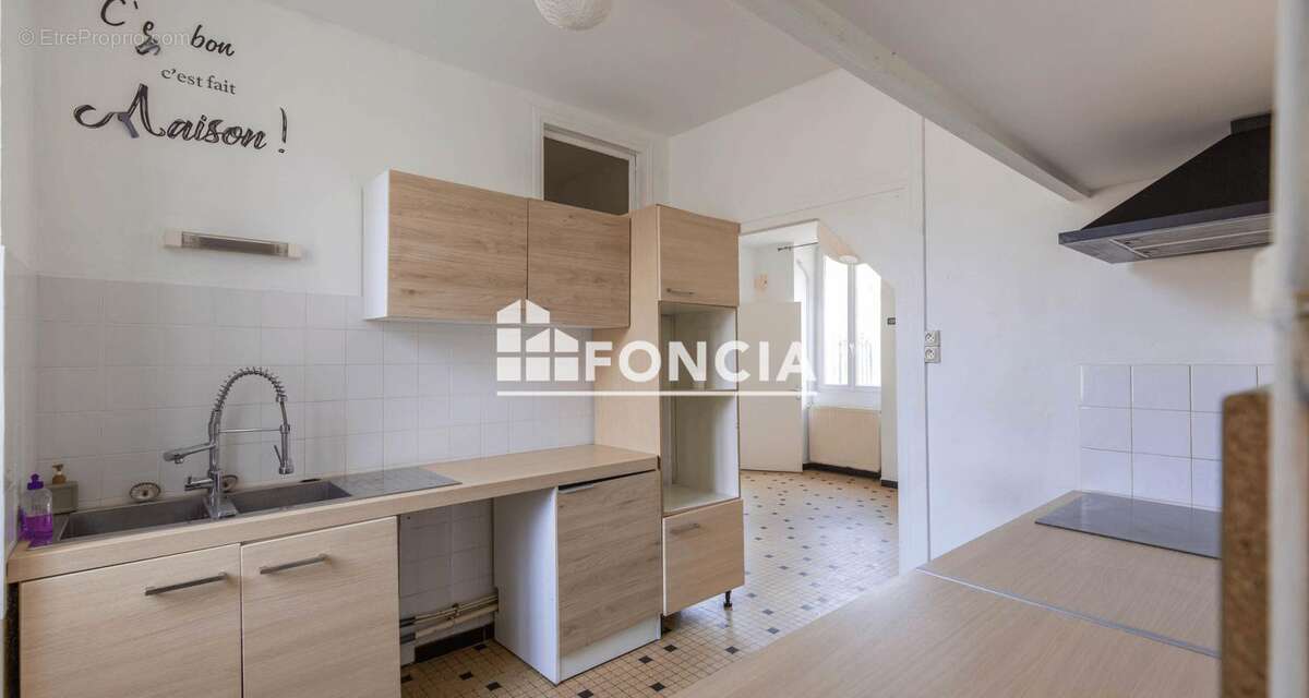 Maison à BERNAC-DEBAT