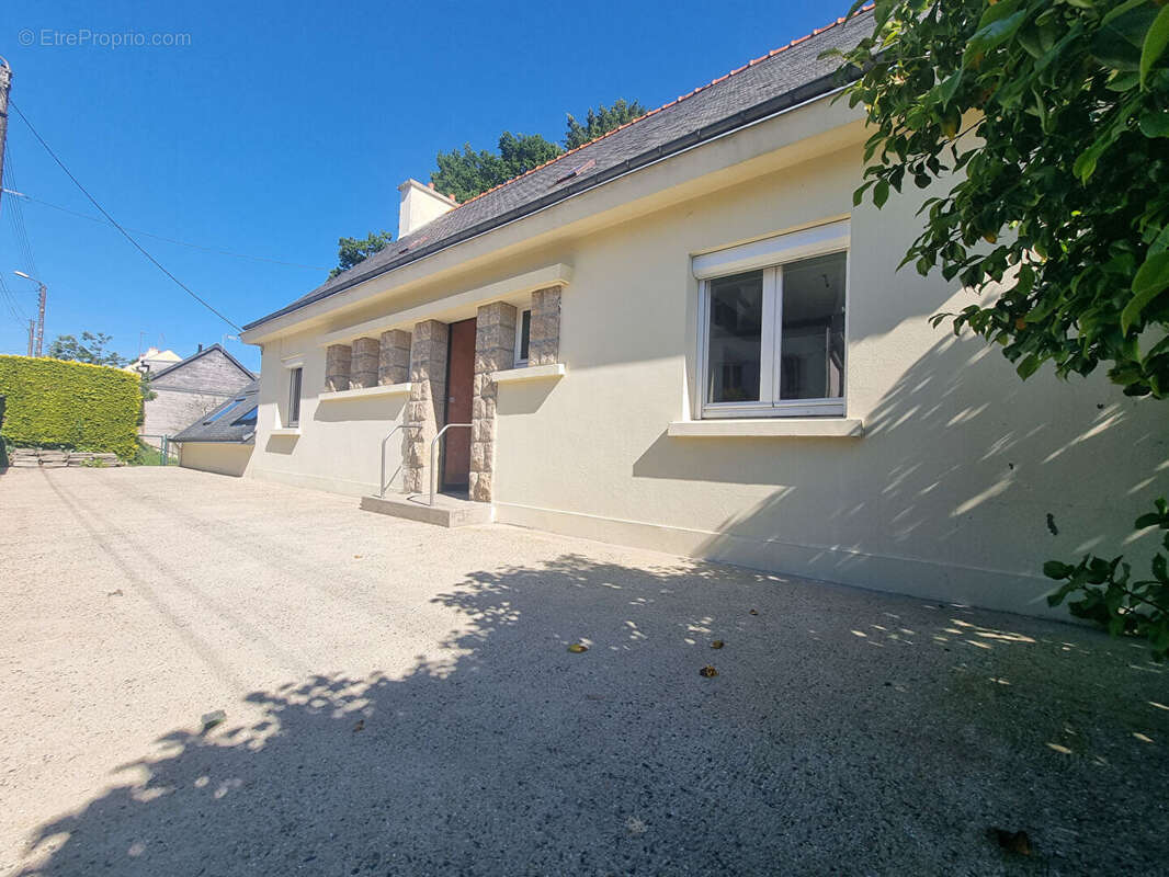Maison à QUIMPERLE