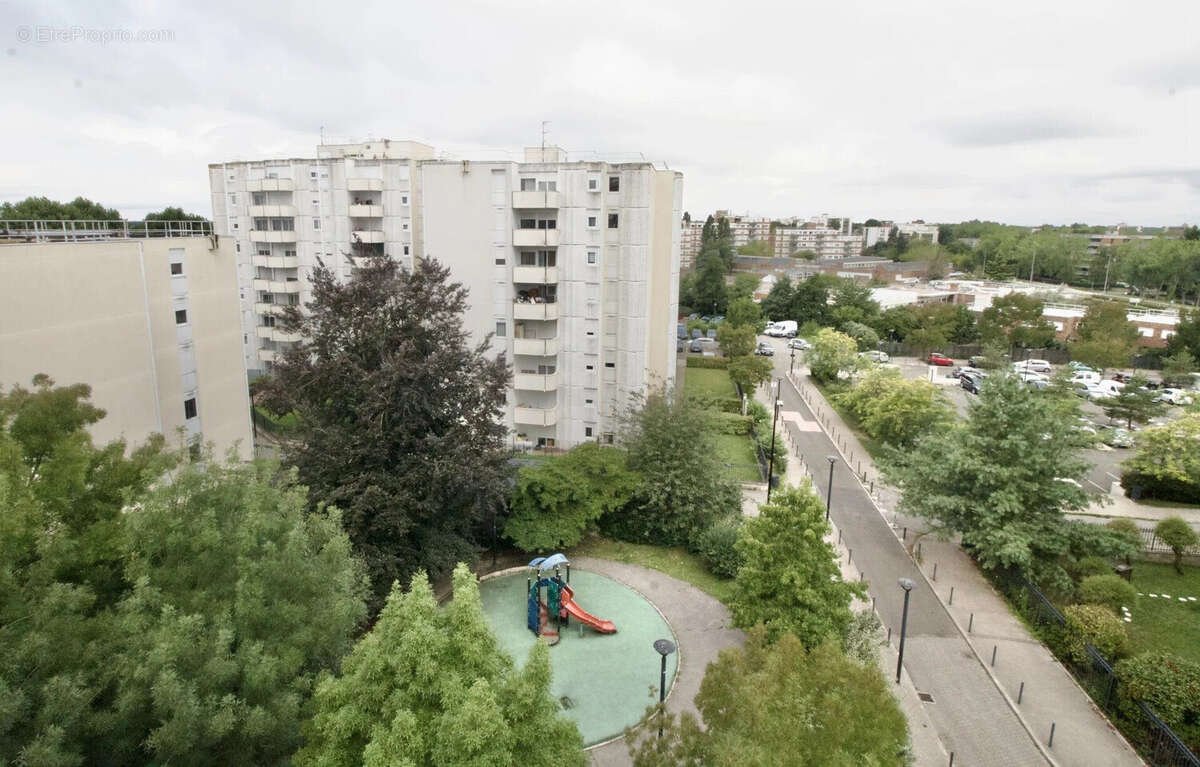 Appartement à ELANCOURT