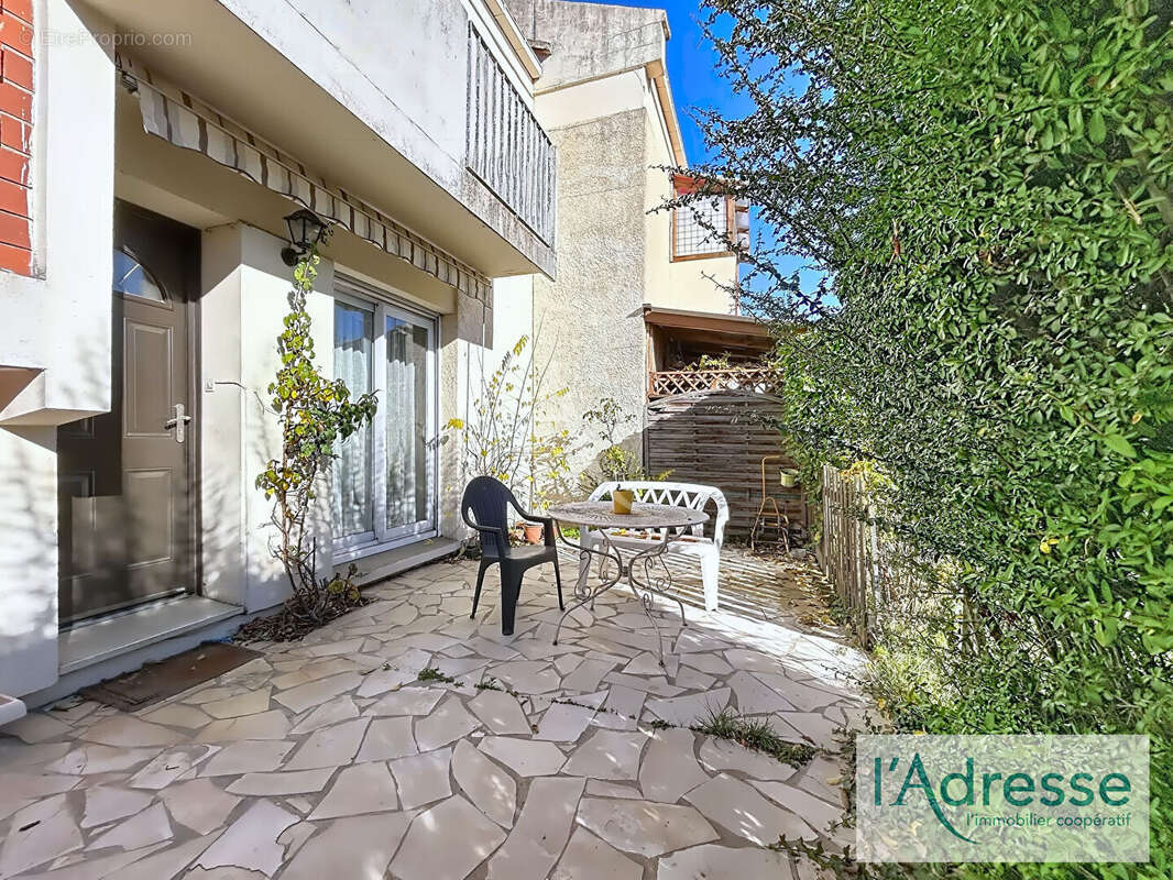 Maison à CASTELGINEST