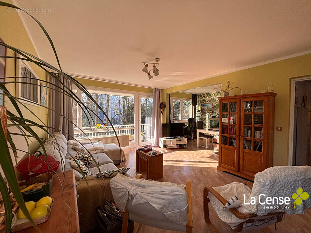 Appartement à LYS-LEZ-LANNOY