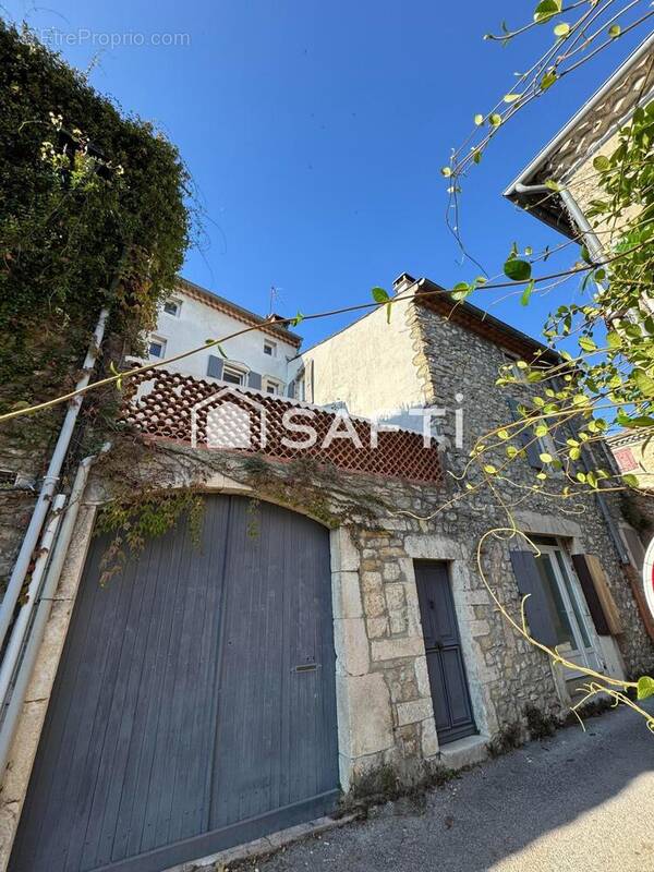 Photo 1 - Maison à VALLON-PONT-D'ARC