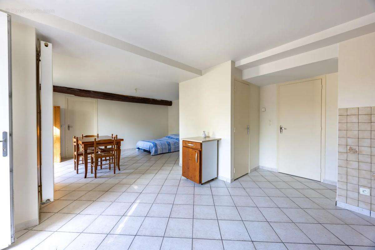 Appartement à VILLEVAUDE