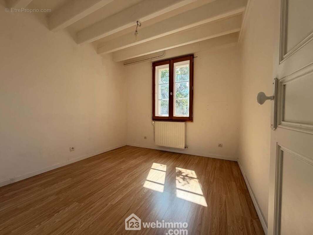 Maison 111 m² à Coussay-Les-Bois  - photo 6