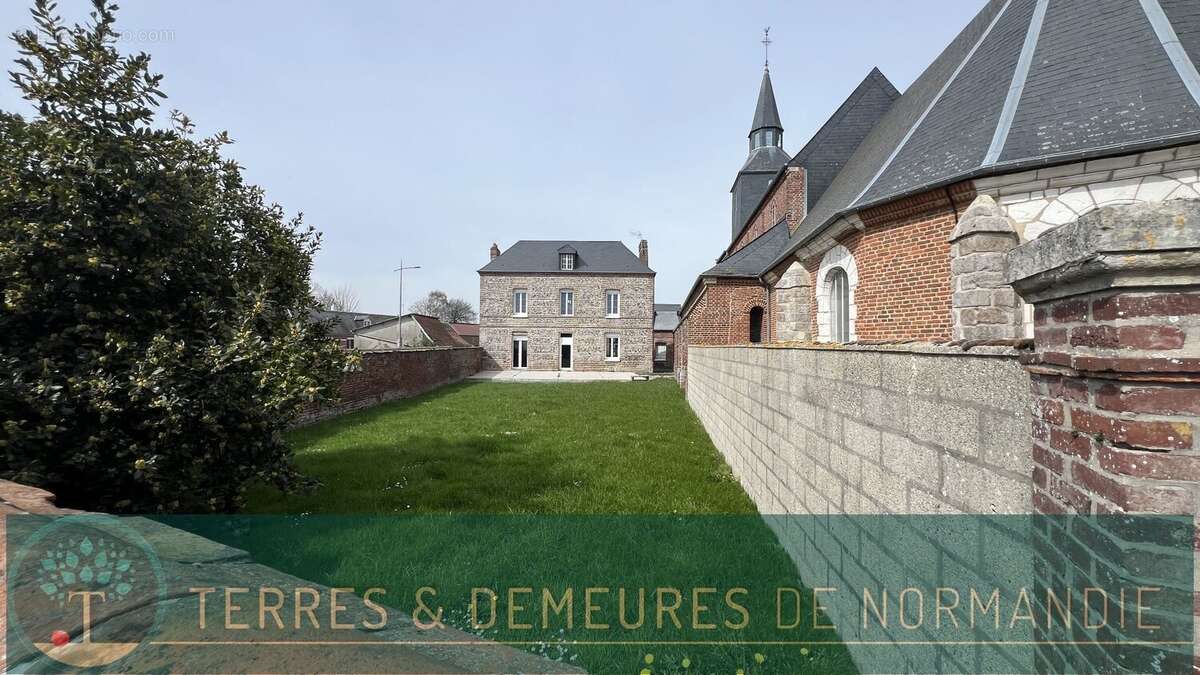 Maison à ETALONDES
