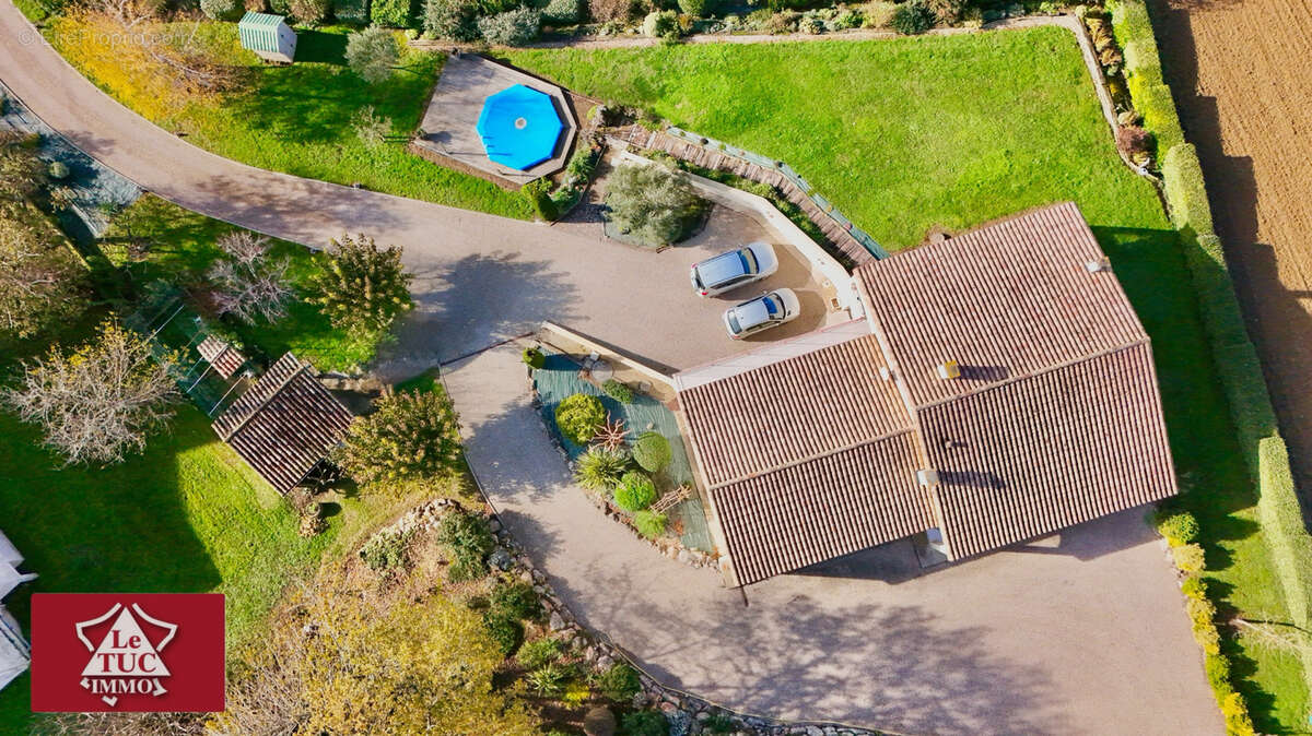 Maison à SAINT-SYLVESTRE-SUR-LOT