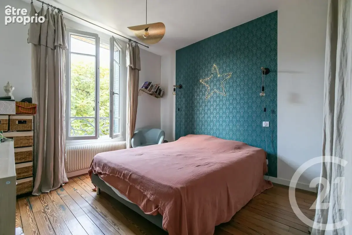 Maison 114 m² à Saint-Maur-Des-Fosses  - photo 8