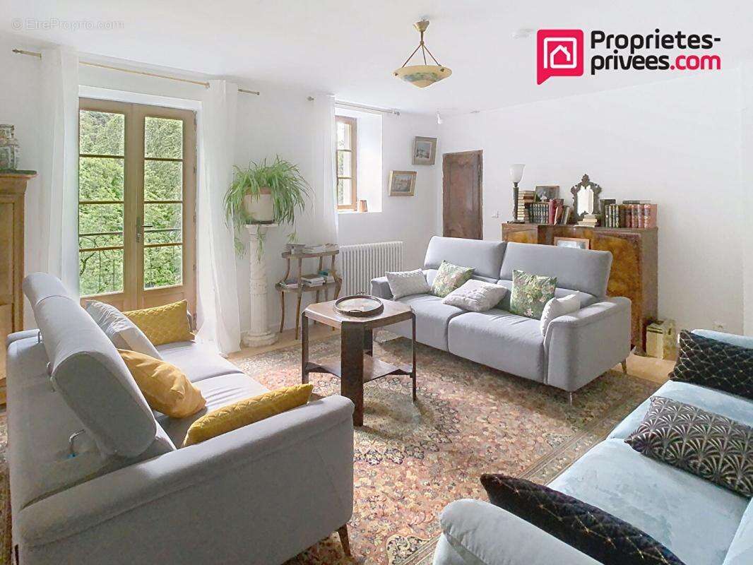 Maison 282 m² à Valleraugue  - photo 4