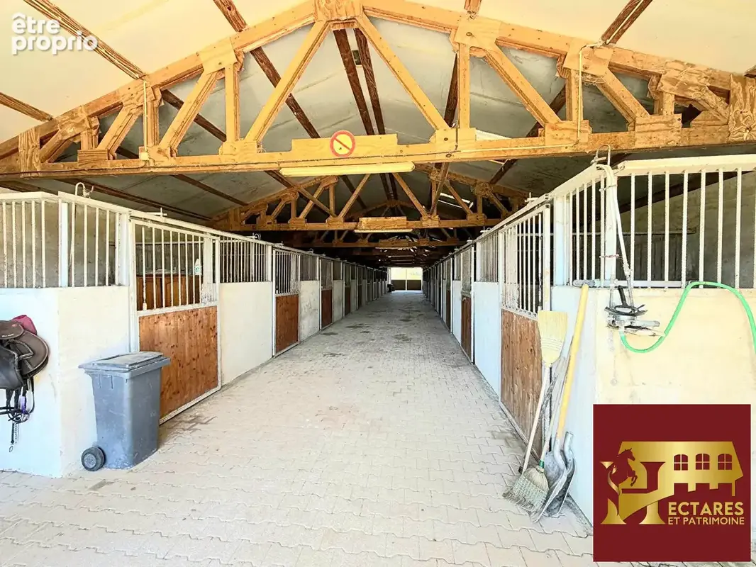 Propriété equestre - 11 Hectares - Nimes - - photo 5