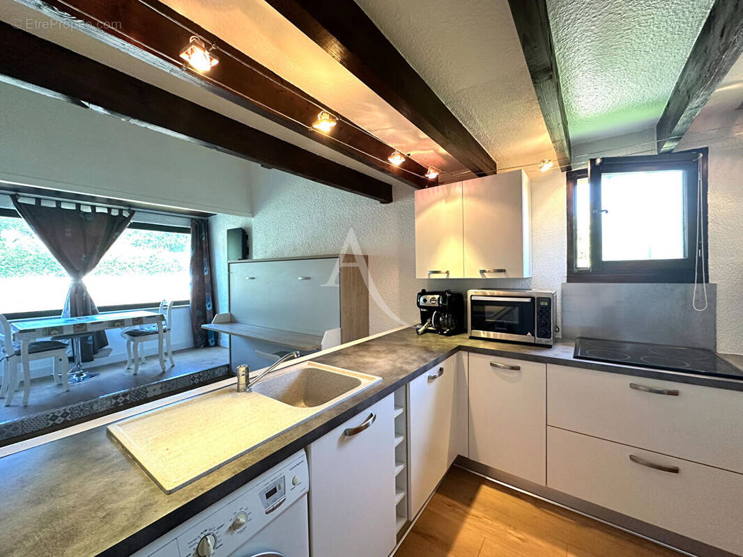 Appartement à GREOUX-LES-BAINS