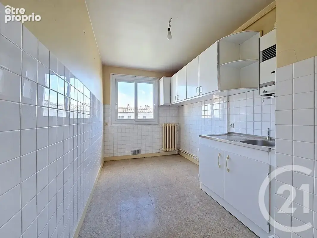Appartement 3 pièces 53 m² à vendre à Troyes (10000) - photo 5