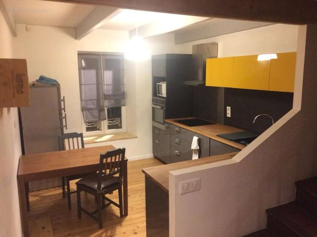 Maison à PLONEVEZ-PORZAY