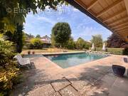 Maison à VARENNES-SUR-MORGE