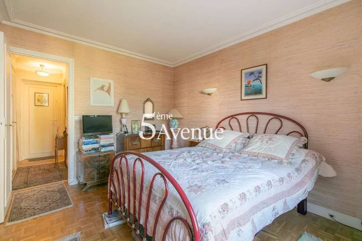 Appartement à SAINT-MAUR-DES-FOSSES