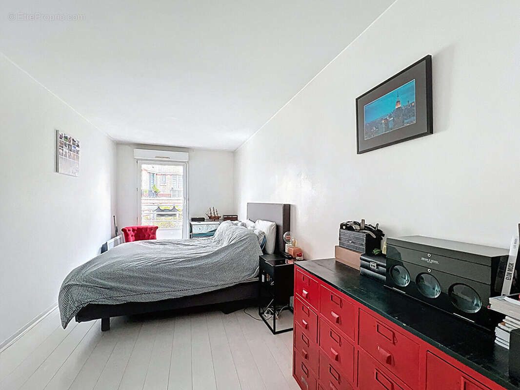 Appartement à SURESNES