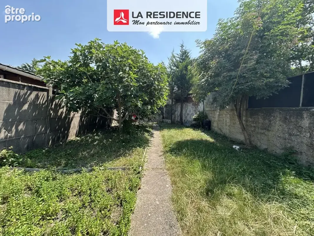 Maison 110 m² à Stains  - photo 3