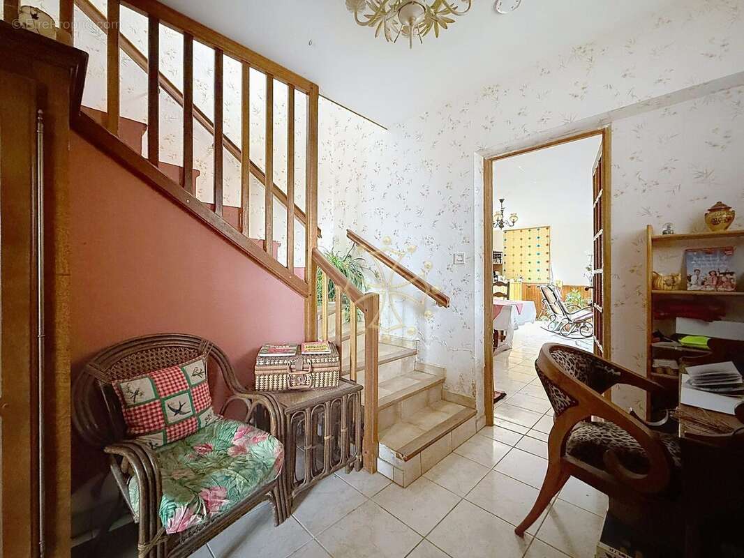 Maison à MONTBERON