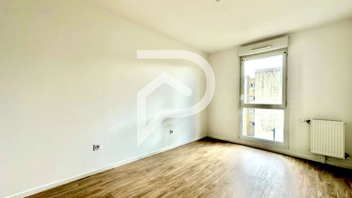 Appartement à AULNAY-SOUS-BOIS