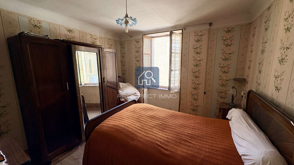 Maison de village à rénover à Laissac - photo 6