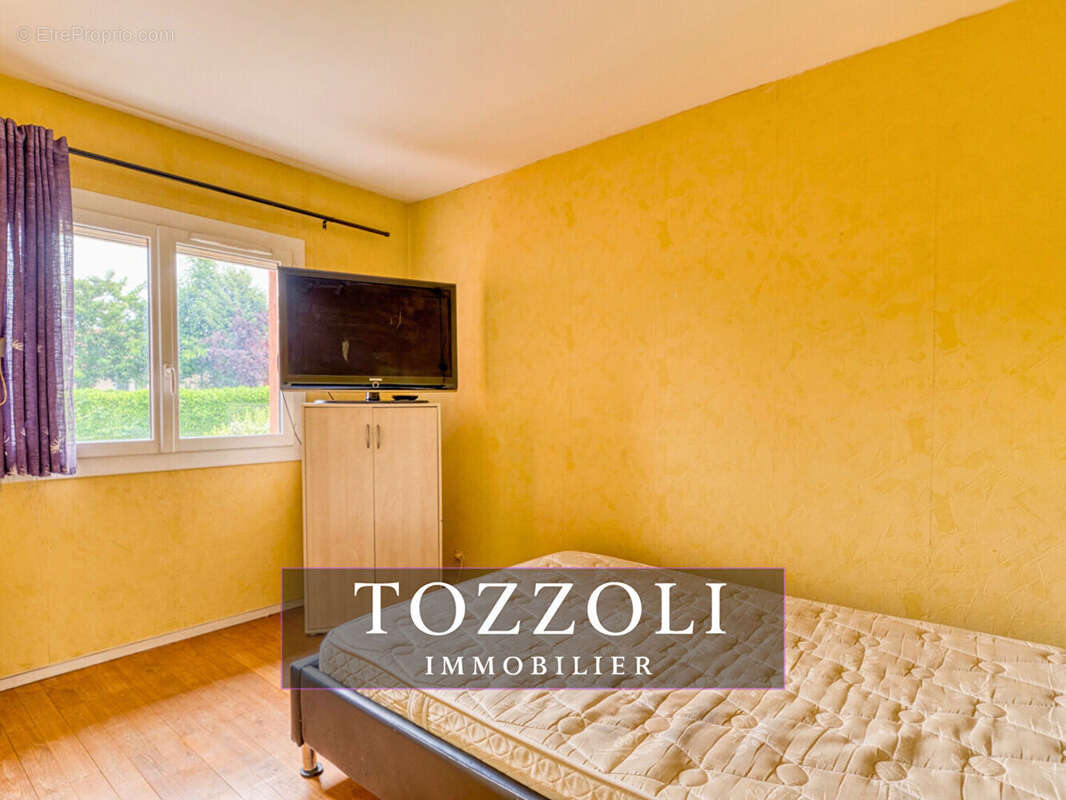 Maison à SAINT-QUENTIN-FALLAVIER