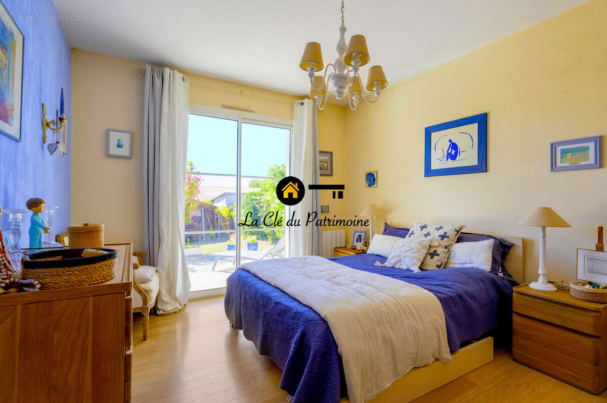 Maison de plain pied 4 pieces - 118 m2 -  piscine -garage- terrain de 857 m2 - st andre de cubzac - photo 10