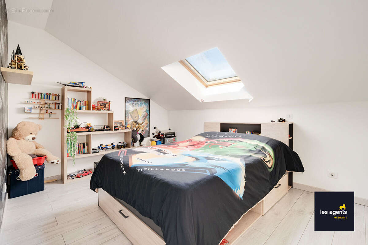 Maison à MONCEL-SUR-SEILLE