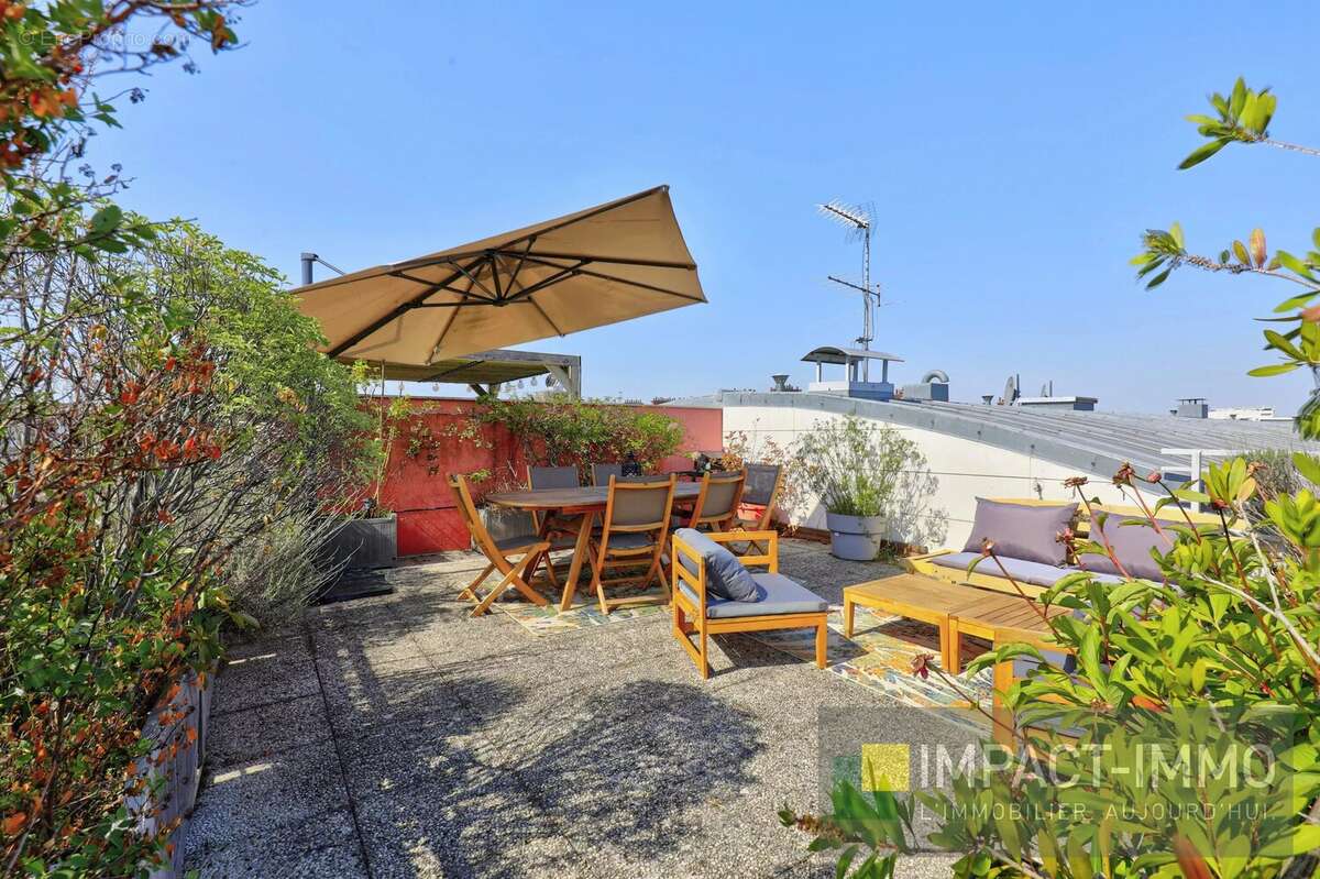 Exclusivité : t4 rooftop rueil-malmaison (limite suresnes) - photo 2