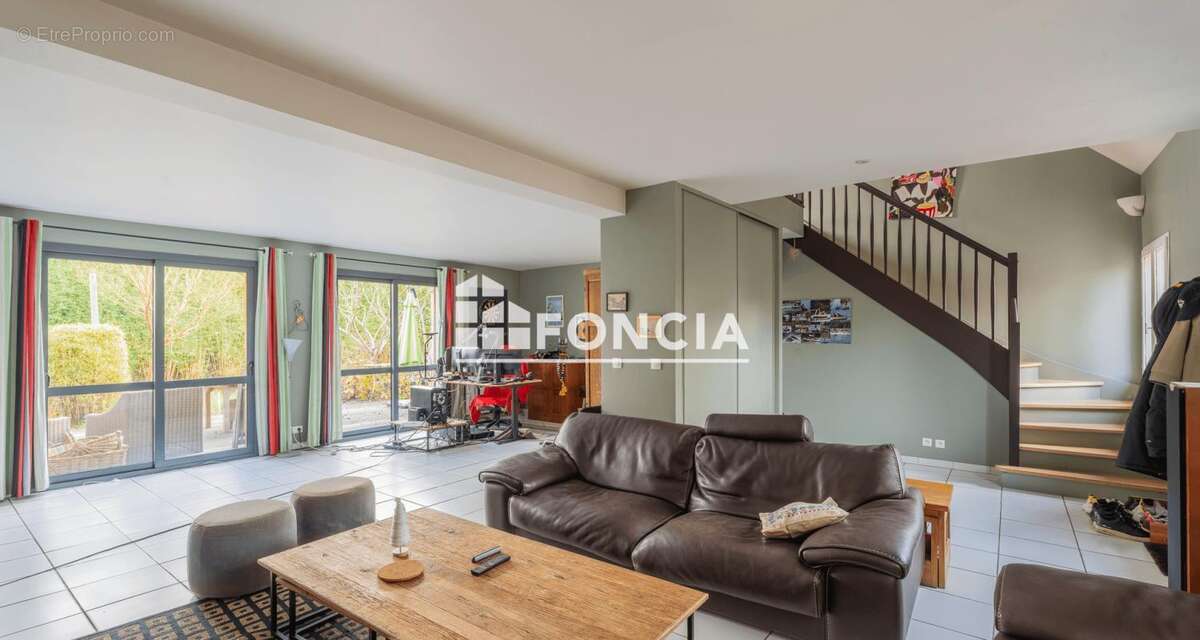 Maison à FRANCONVILLE