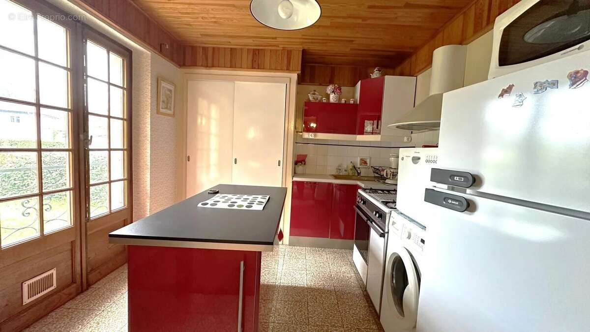 Maison à PERRIGNIER