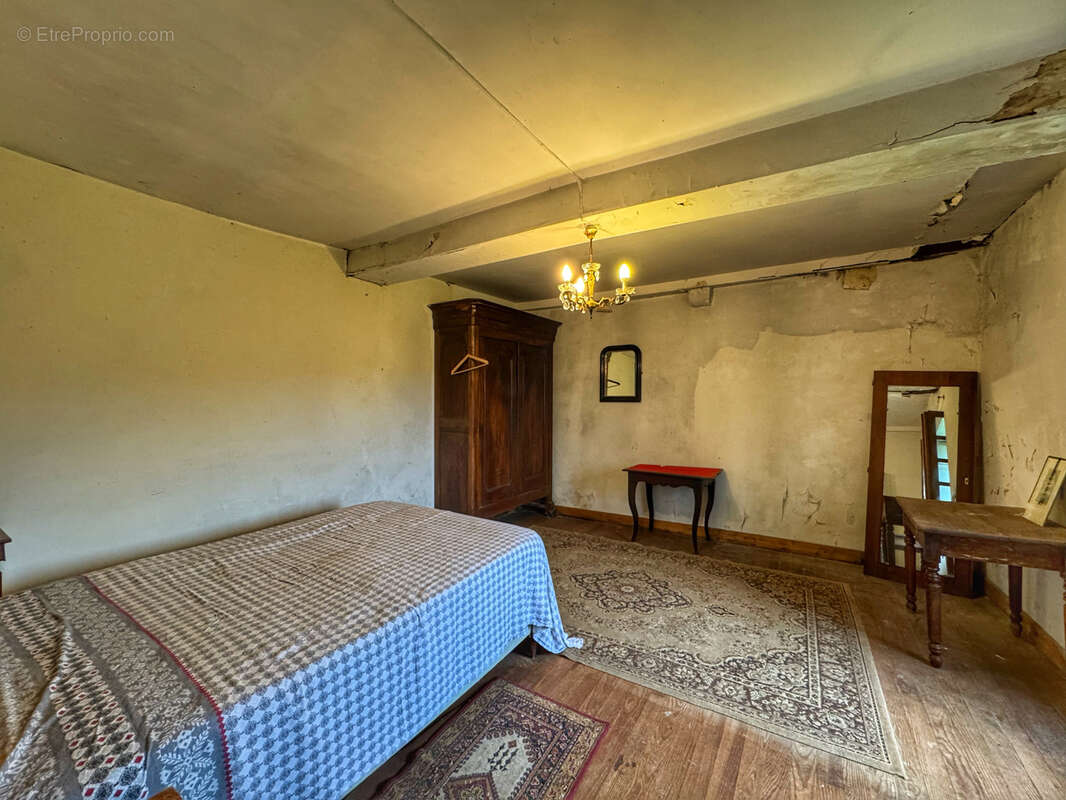 Maison à SAINT-PALAIS