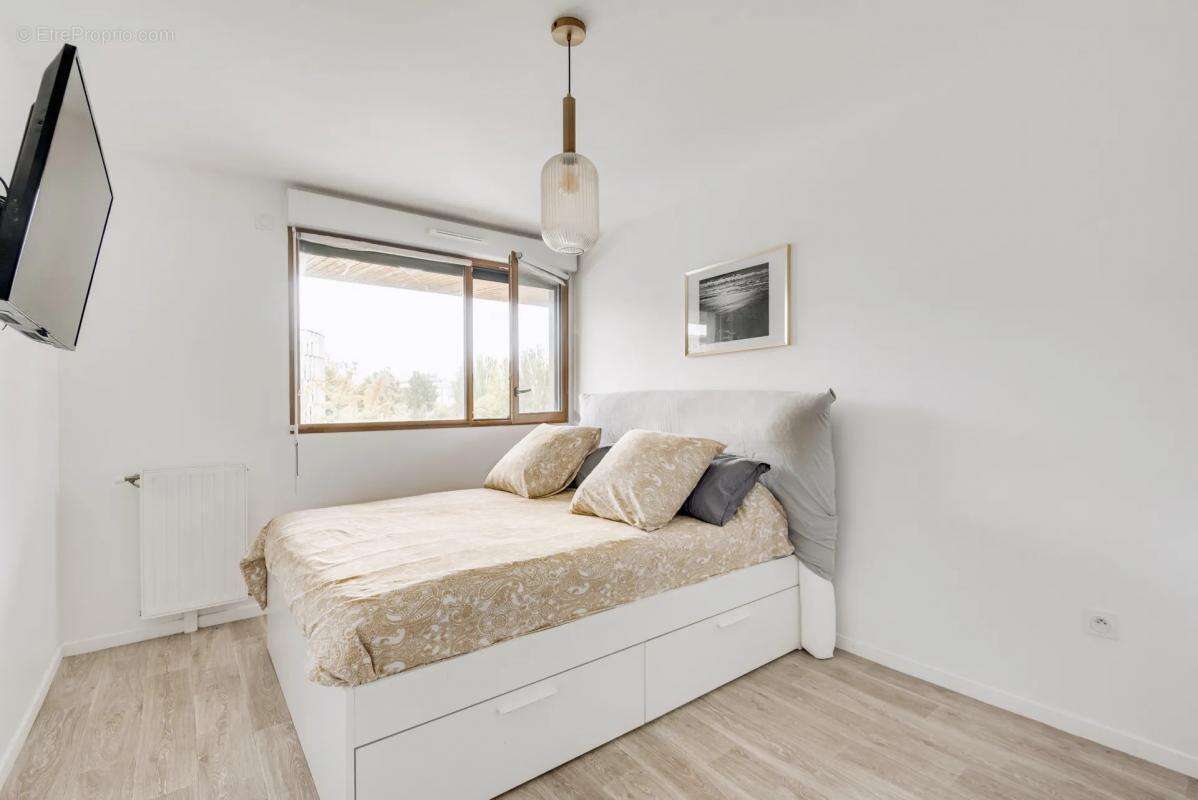 Appartement à L'ILE-SAINT-DENIS