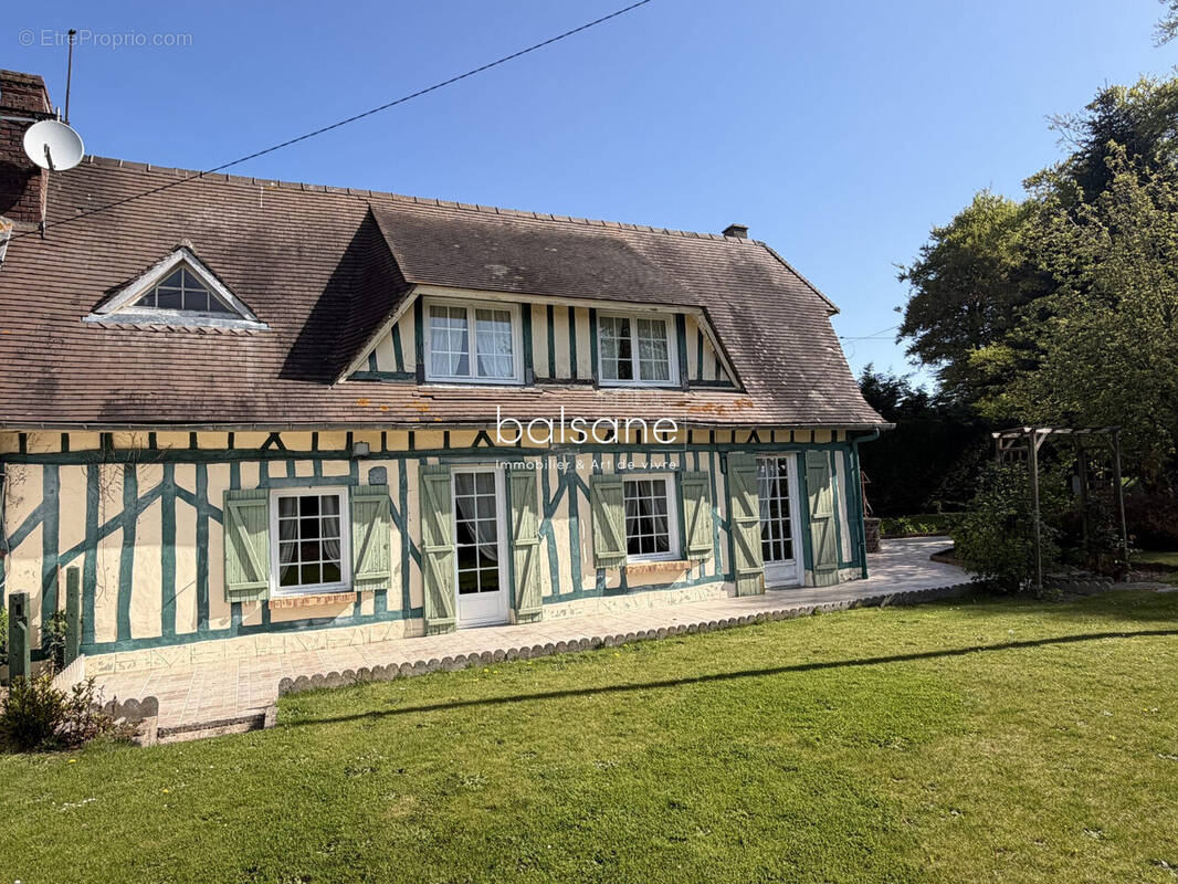 Maison à SASSETOT-LE-MALGARDE