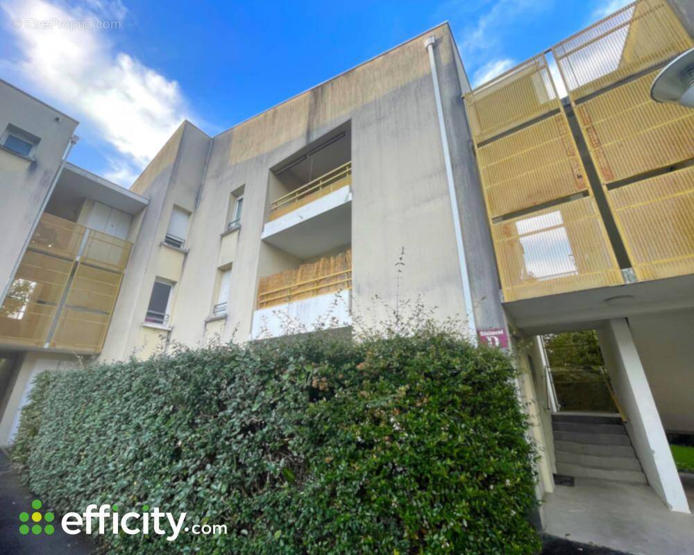 Appartement à SAINT-SEURIN-SUR-L&#039;ISLE