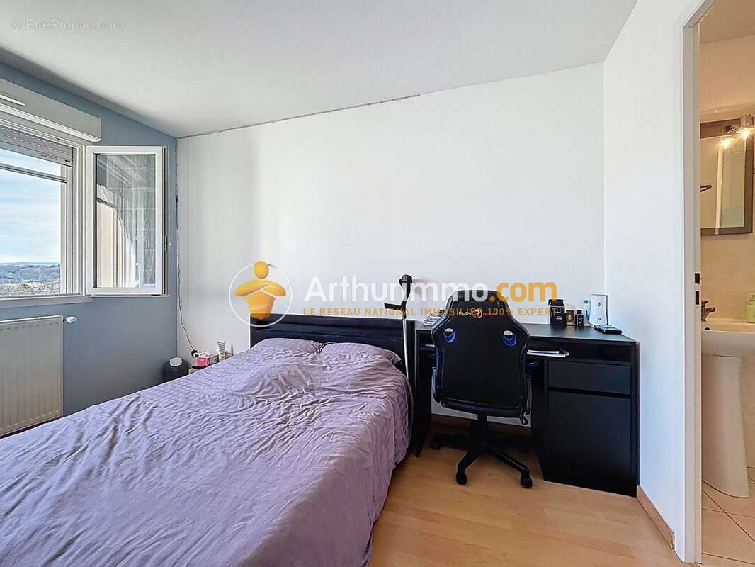 Appartement à BOURGOIN-JALLIEU