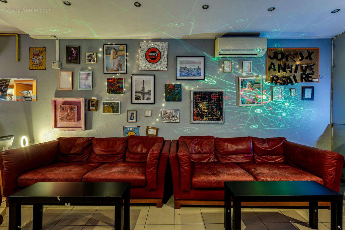 Commerce à PARIS-5E