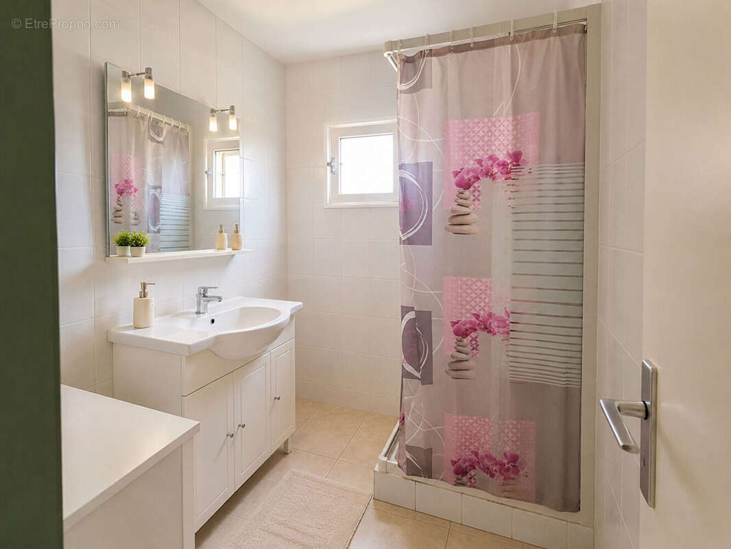 Appartement à ERAGNY