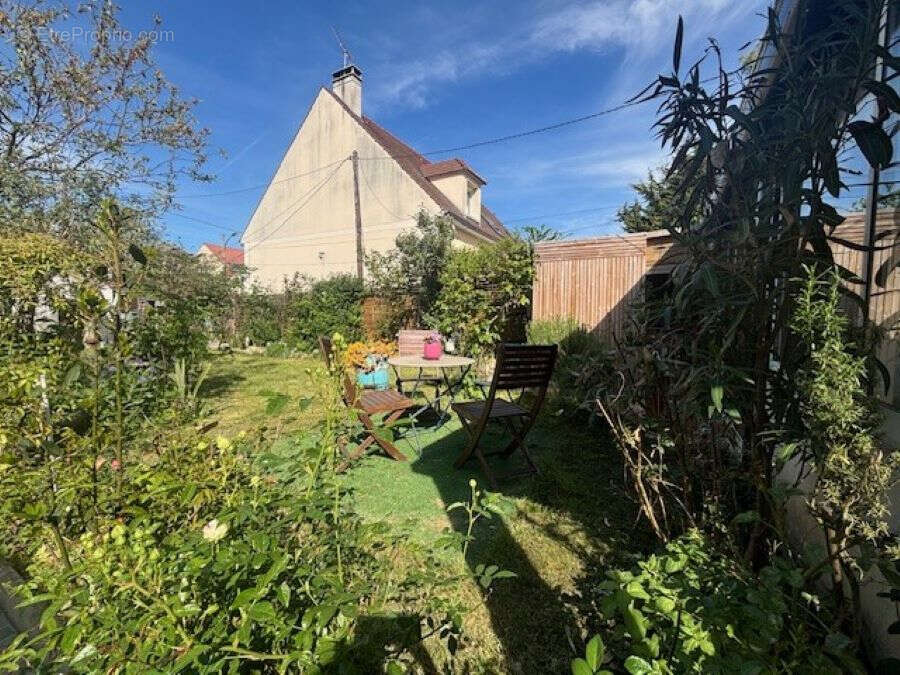 Maison de plain-pied - Secteur Coeuilly - 5 Pièces - photo 11
