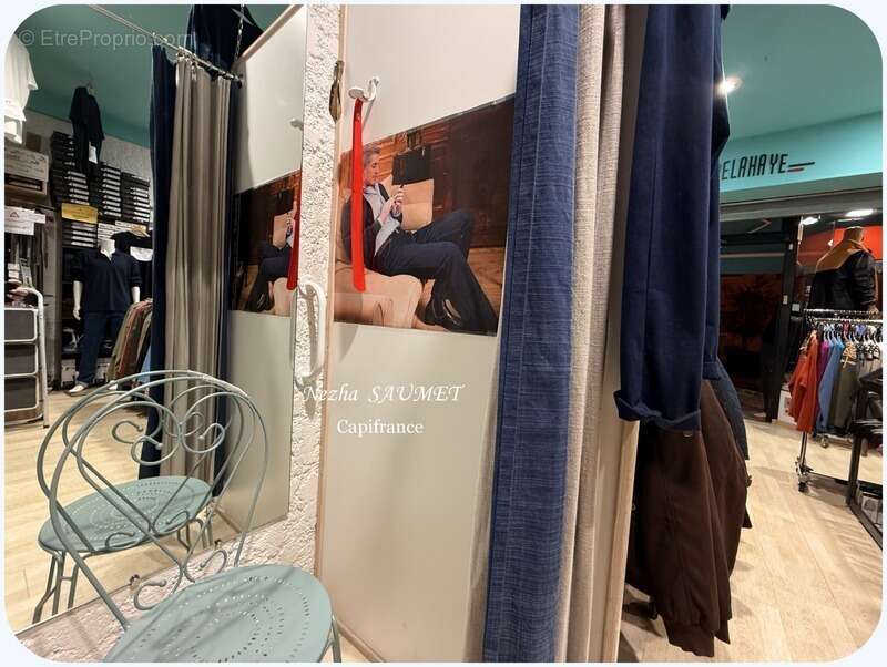 Commerce à SAINT-JULIEN-EN-GENEVOIS